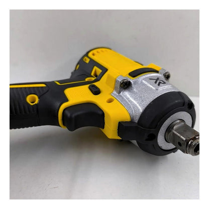 Llave de Impacto + 2 Baterias 28V + 25 Accesorios